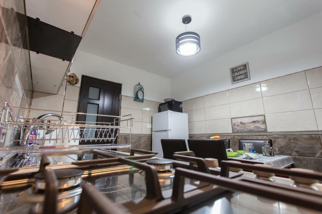 Apartament Feelmount Apartment Busteni Luaran gambar